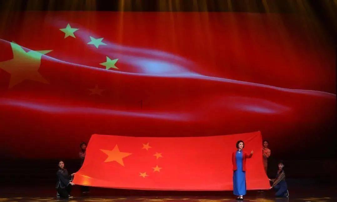 山东低调富豪严彬:年过花甲不婚只做慈善,千亿财产面临无人继承